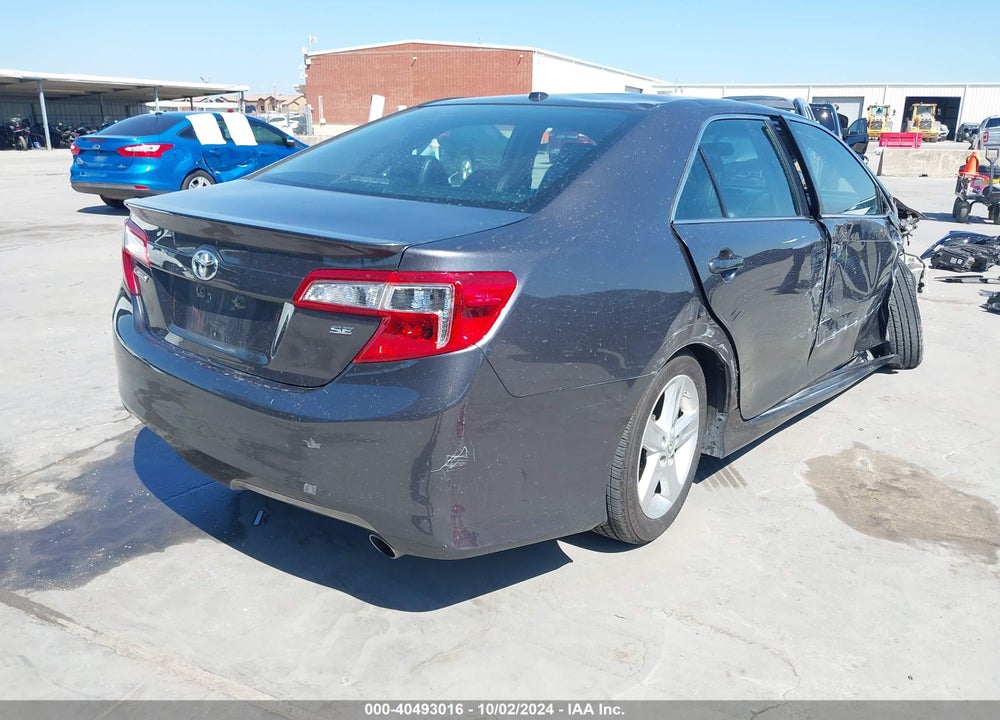 2014 TOYOTA CAMRY SE VIN: 4T1BF1FKXEU853765