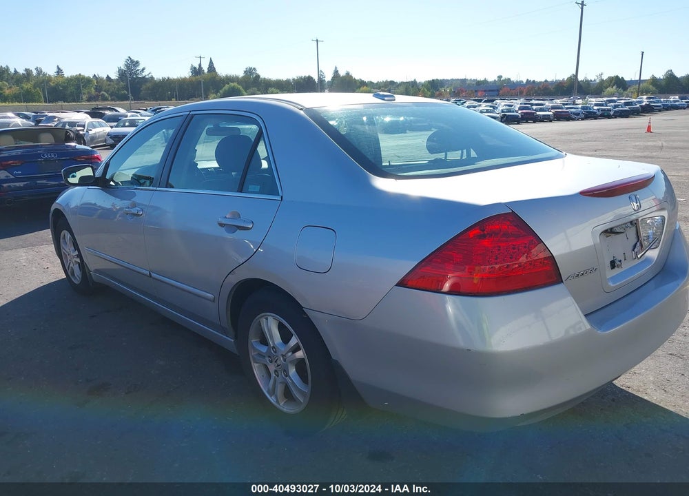 2007 HONDA ACCORD 2.4 EX VIN: 1HGCM568X7A212437