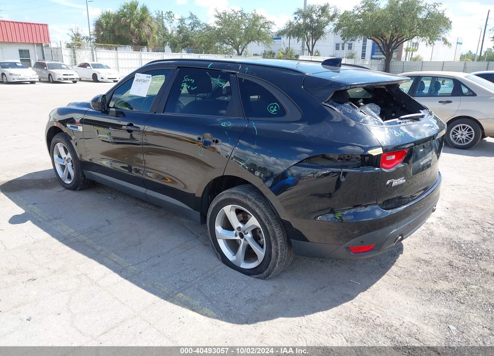 2018 JAGUAR F-PACE 25T PREMIUM VIN: SADCJ2FX5JA294554