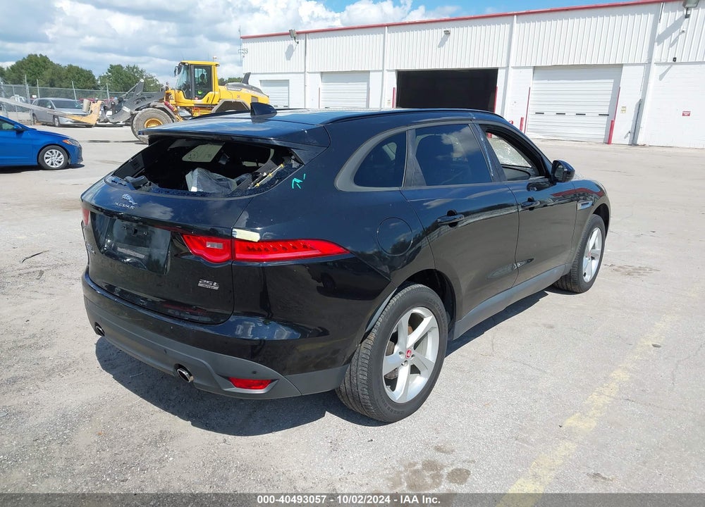 2018 JAGUAR F-PACE 25T PREMIUM VIN: SADCJ2FX5JA294554