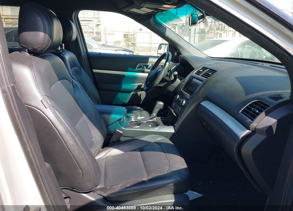 2016 FORD EXPLORER VIN: 1FM5K8D82GGC51064