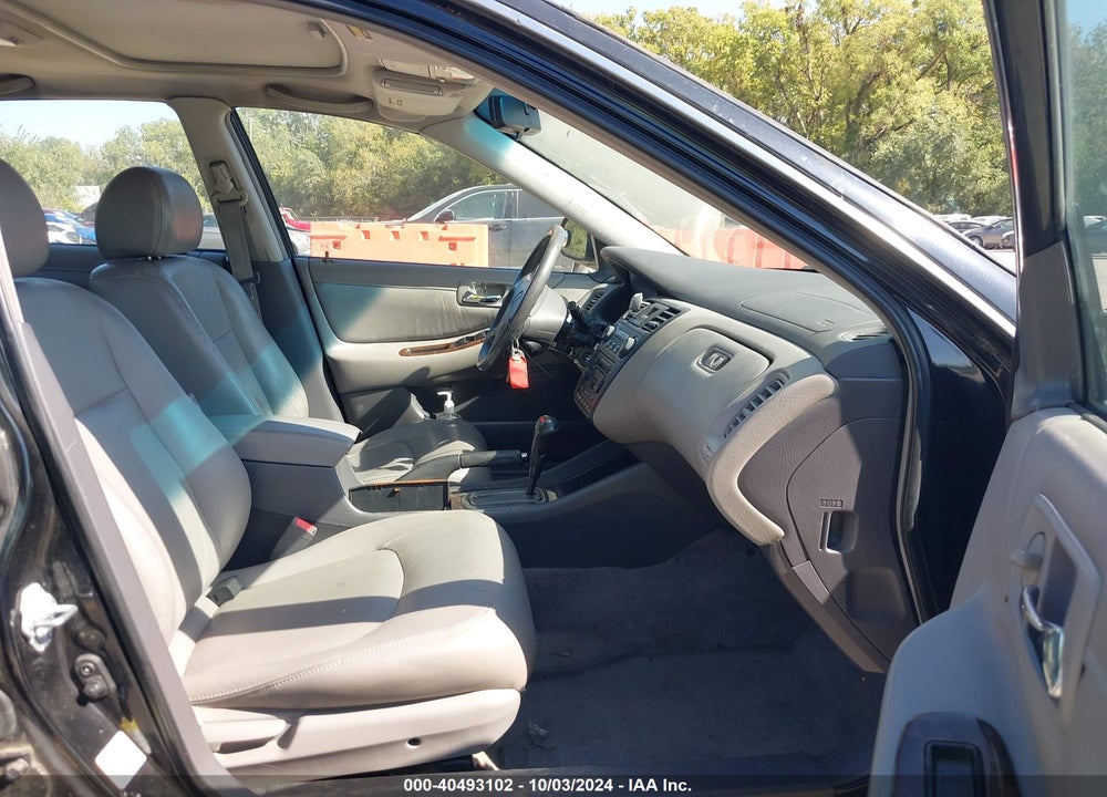 2001 HONDA ACCORD 2.3 EX VIN: 1HGCG56601A031439