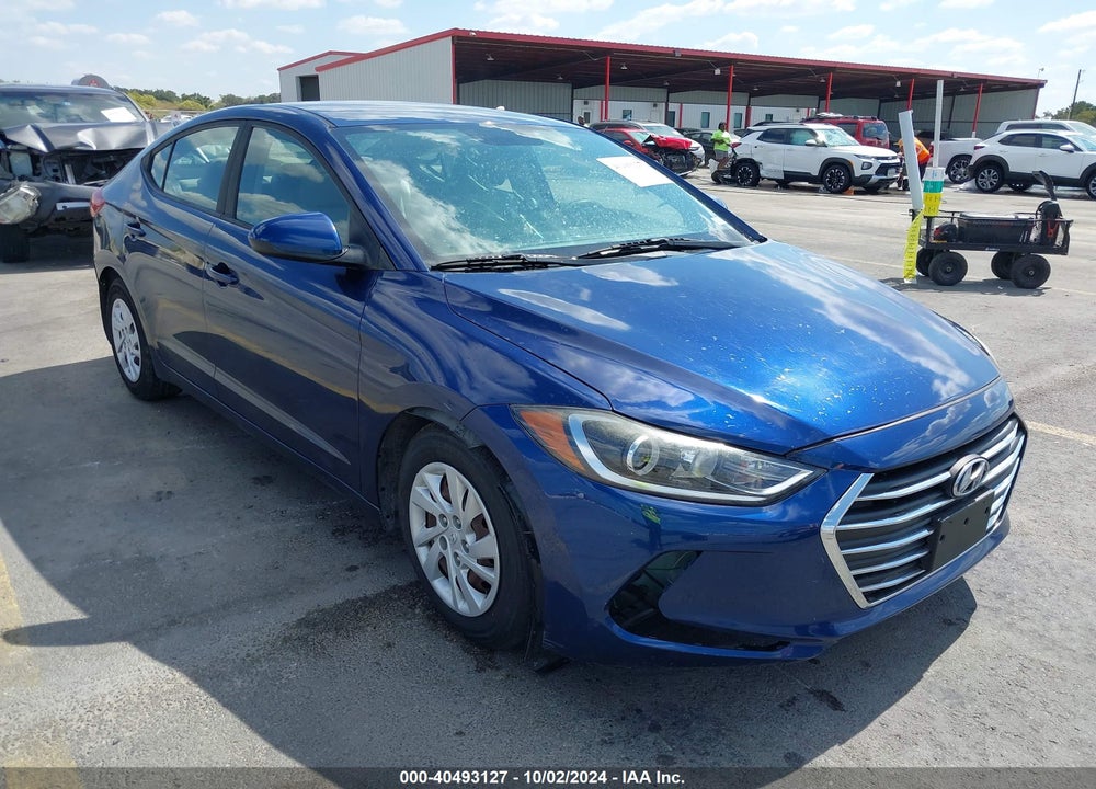 2018 HYUNDAI ELANTRA SE VIN: 5NPD74LF0JH325109