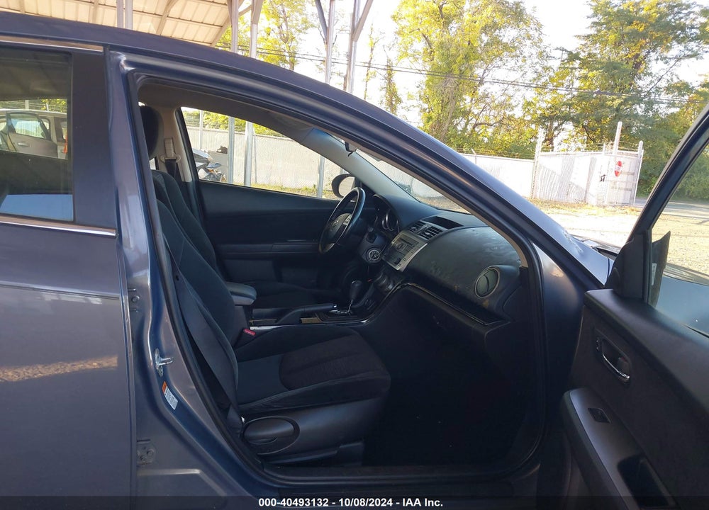 2009 MAZDA 6 I TOURING VIN: 1YVHP82A395M06058