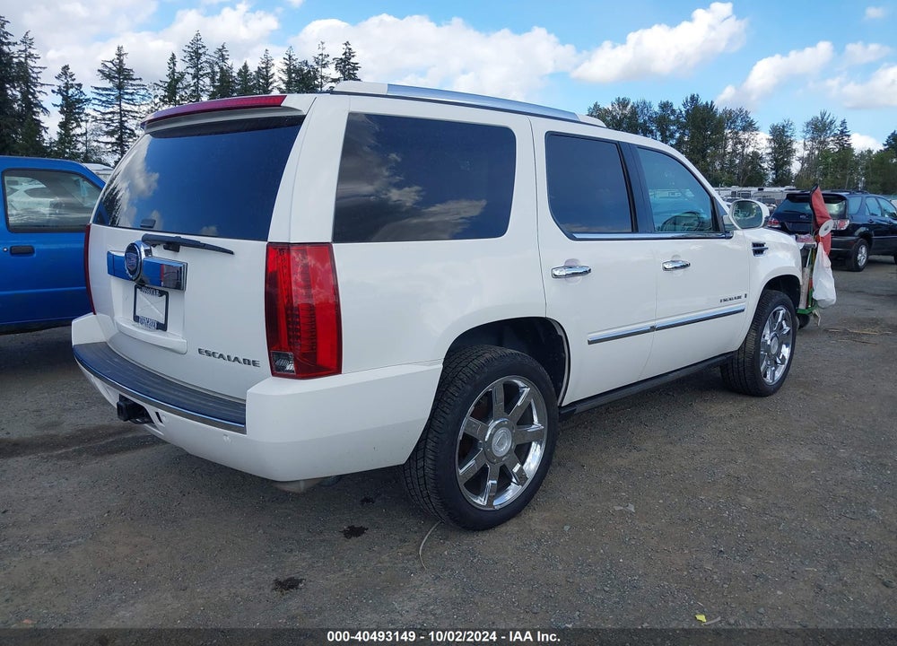2007 CADILLAC ESCALADE STANDARD VIN: 1GYFK63847R392621