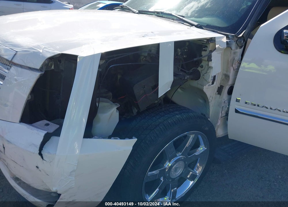 2007 CADILLAC ESCALADE STANDARD VIN: 1GYFK63847R392621
