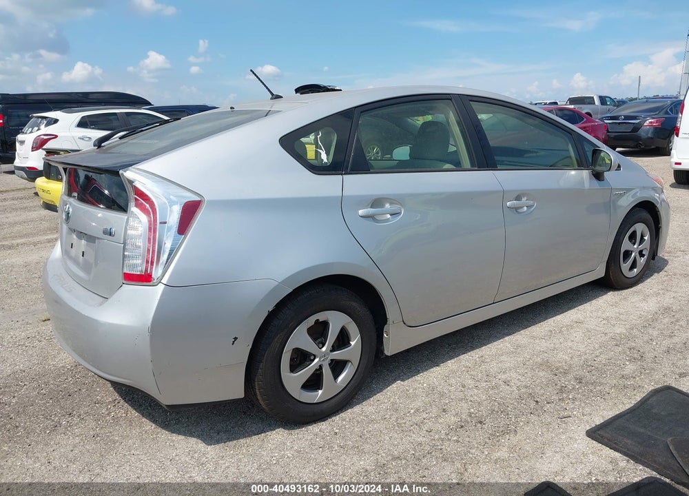 2012 TOYOTA PRIUS TWO VIN: JTDKN3DU2C5500533