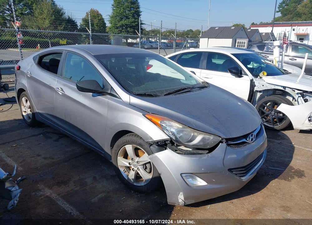 2013 HYUNDAI ELANTRA GLS VIN: KMHDH4AE4DU517808