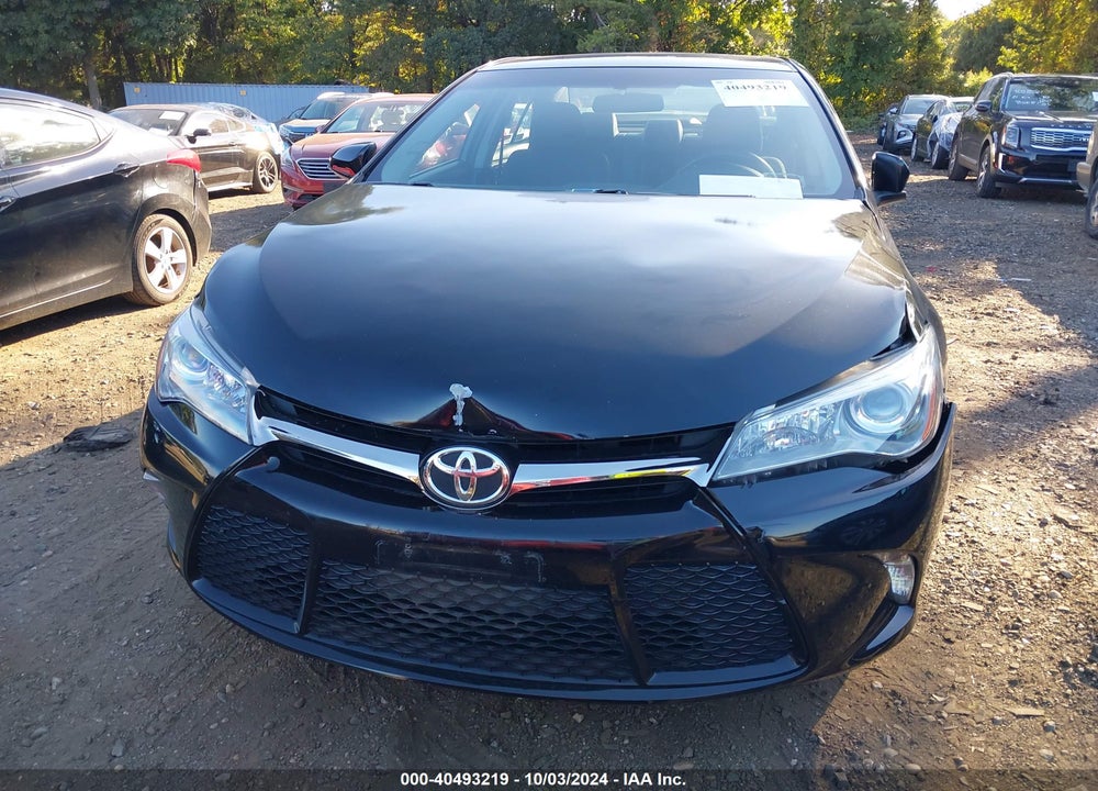 2017 TOYOTA CAMRY SE VIN: 4T1BF1FK0HU364053
