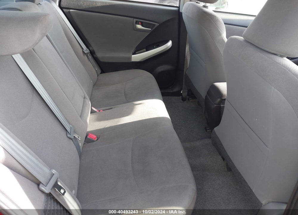 2015 TOYOTA PRIUS TWO VIN: JTDKN3DU8F1945662