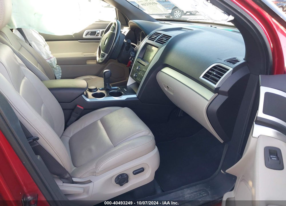 2011 FORD EXPLORER XLT VIN: 1FMHK8D83BGA25105