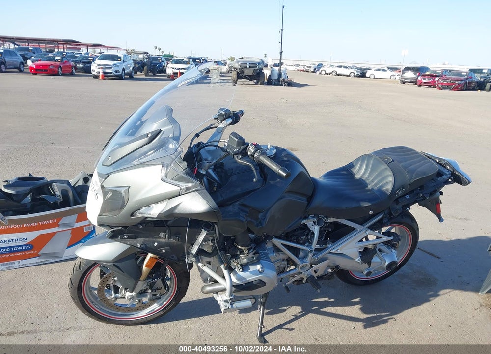 2014 BMW R1200 RT VIN: WB10A1304EZ191047