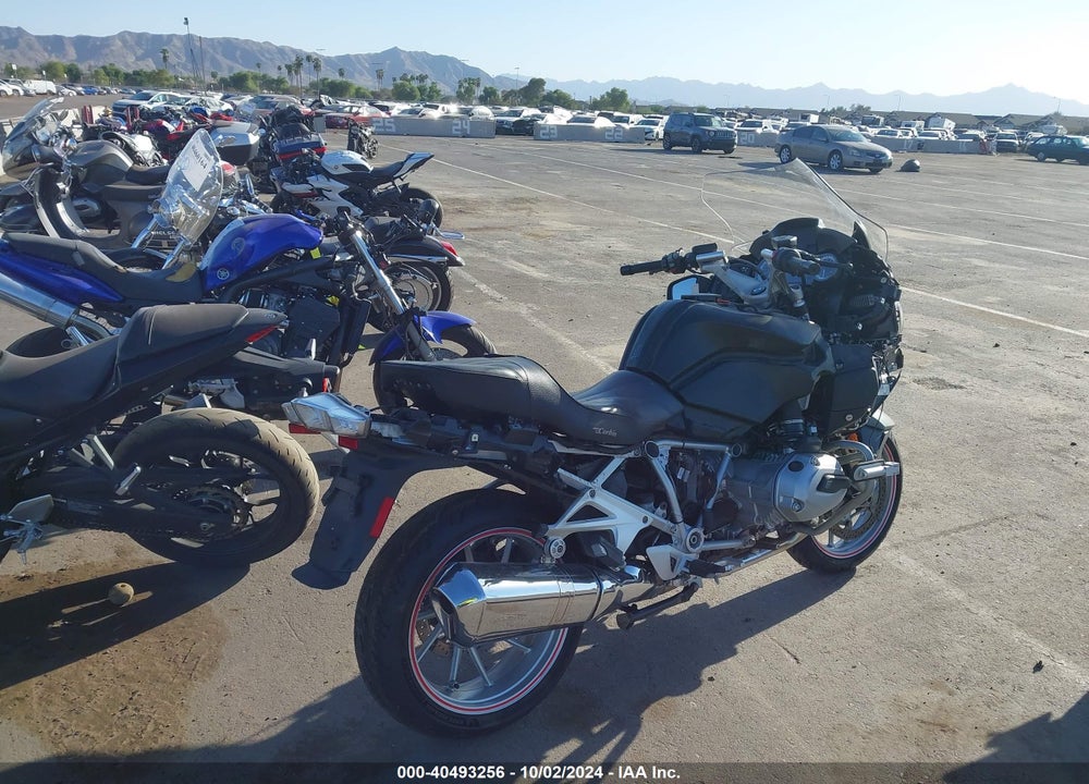 2014 BMW R1200 RT VIN: WB10A1304EZ191047