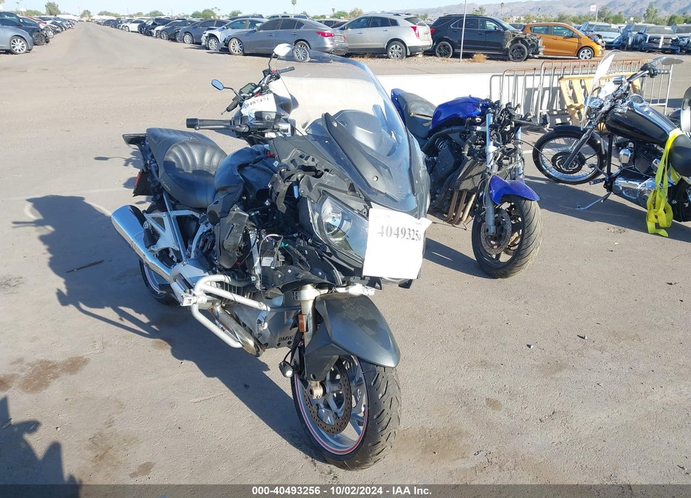 2014 BMW R1200 RT VIN: WB10A1304EZ191047