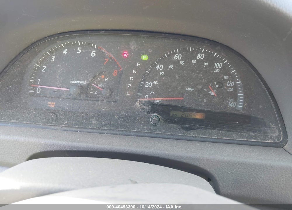 2004 TOYOTA CAMRY LE VIN: JTDBE32K040256297