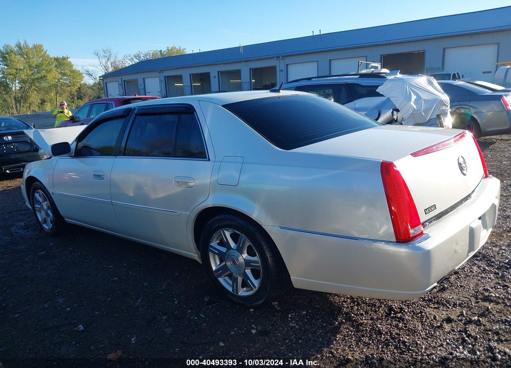 2007 CADILLAC DTS V8 VIN: 1G6KD57Y07U212909