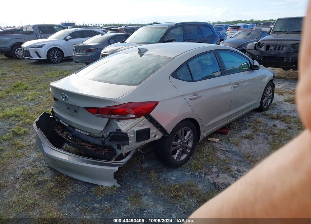 2017 HYUNDAI ELANTRA SE VIN: KMHD84LF9HU229536