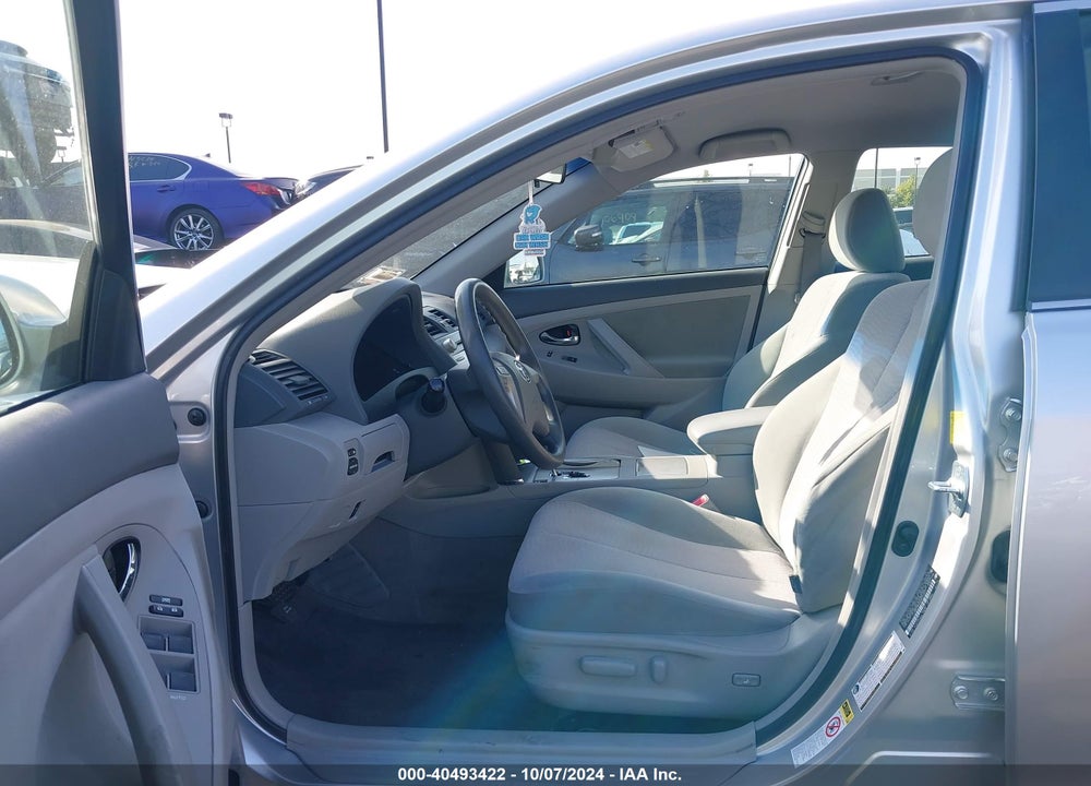 2011 TOYOTA CAMRY LE VIN: JTNBF3EK0B3010477