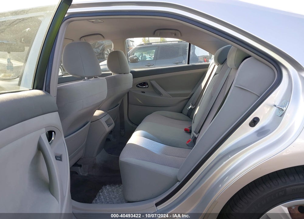 2011 TOYOTA CAMRY LE VIN: JTNBF3EK0B3010477