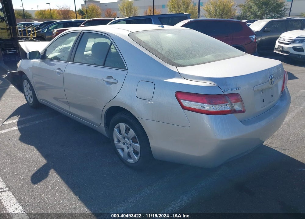 2011 TOYOTA CAMRY LE VIN: JTNBF3EK0B3010477