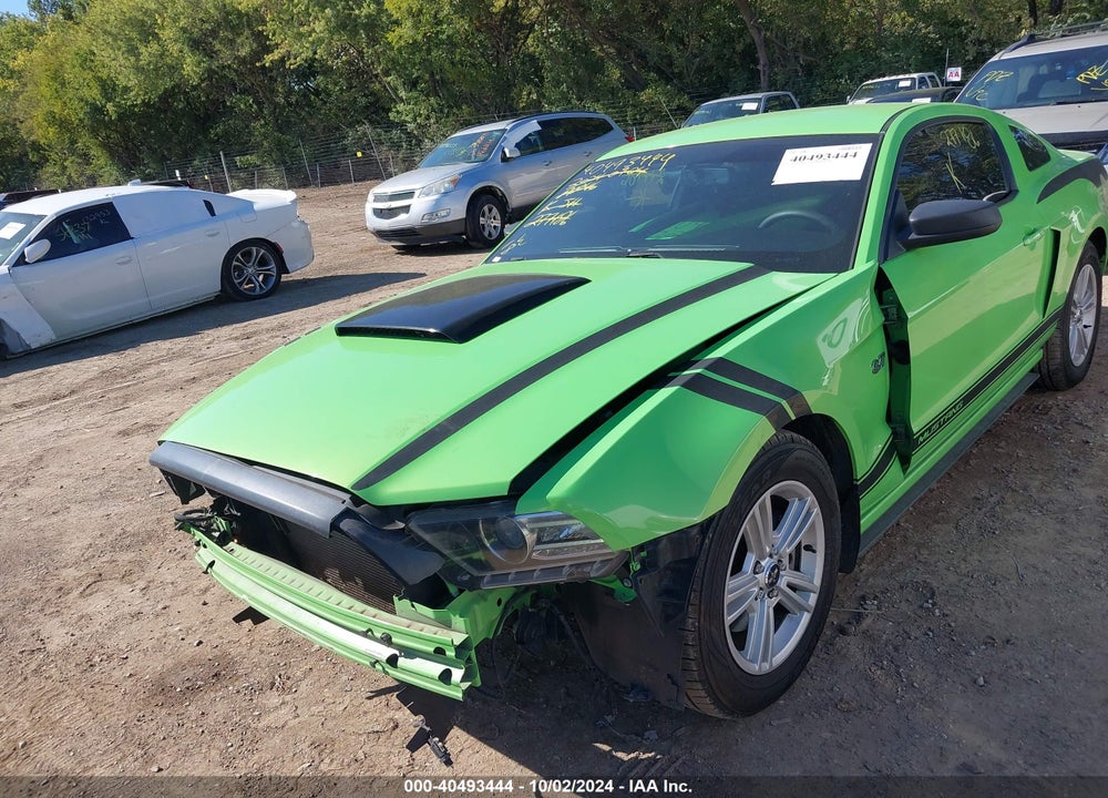 2014 FORD MUSTANG V6 VIN: 1ZVBP8AM3E5277186
