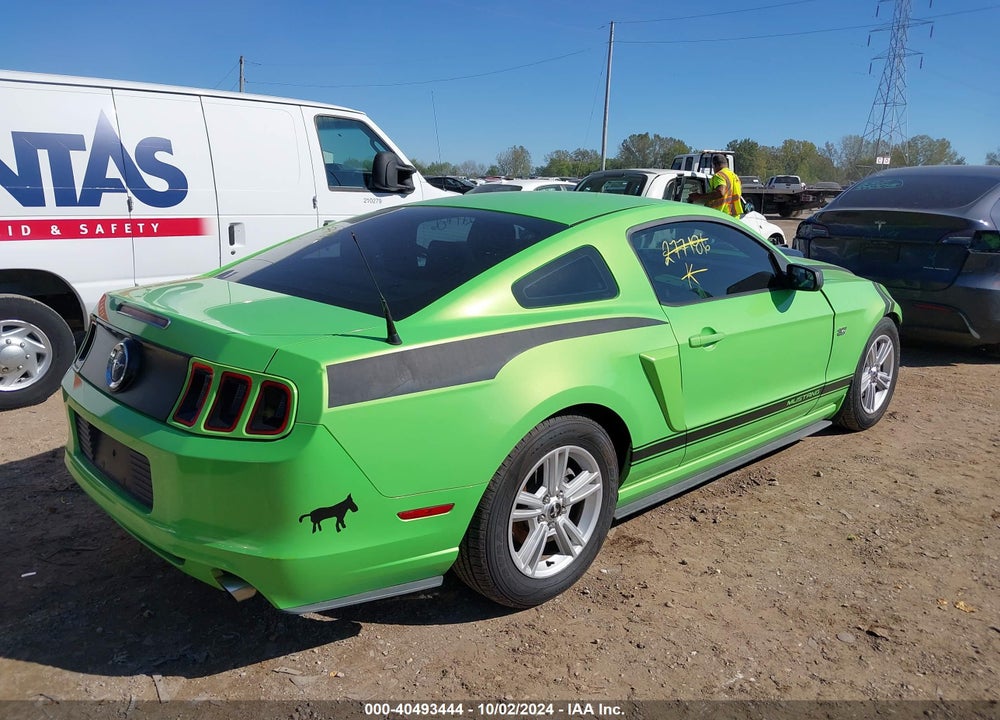 2014 FORD MUSTANG V6 VIN: 1ZVBP8AM3E5277186