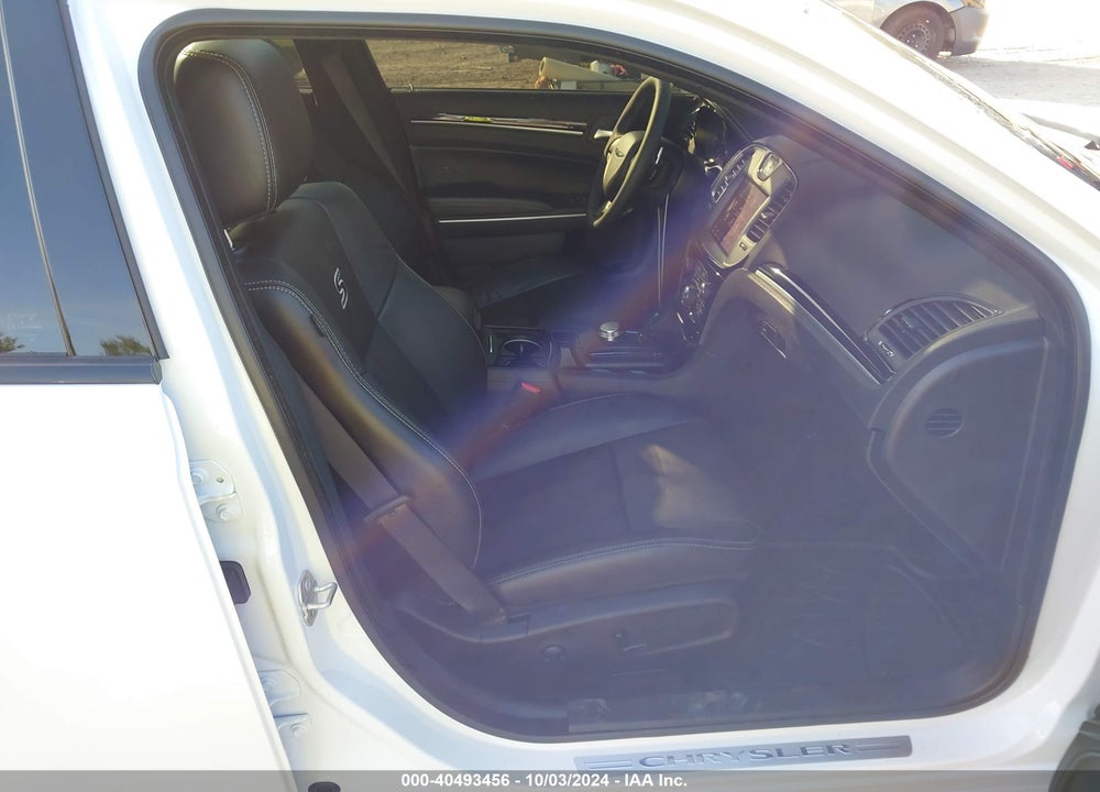 2023 CHRYSLER 300 300S VIN: 2C3CCABT2PH644398