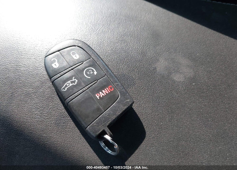 2012 DODGE CHARGER SRT8 VIN: 2C3CDXEJ5CH185873