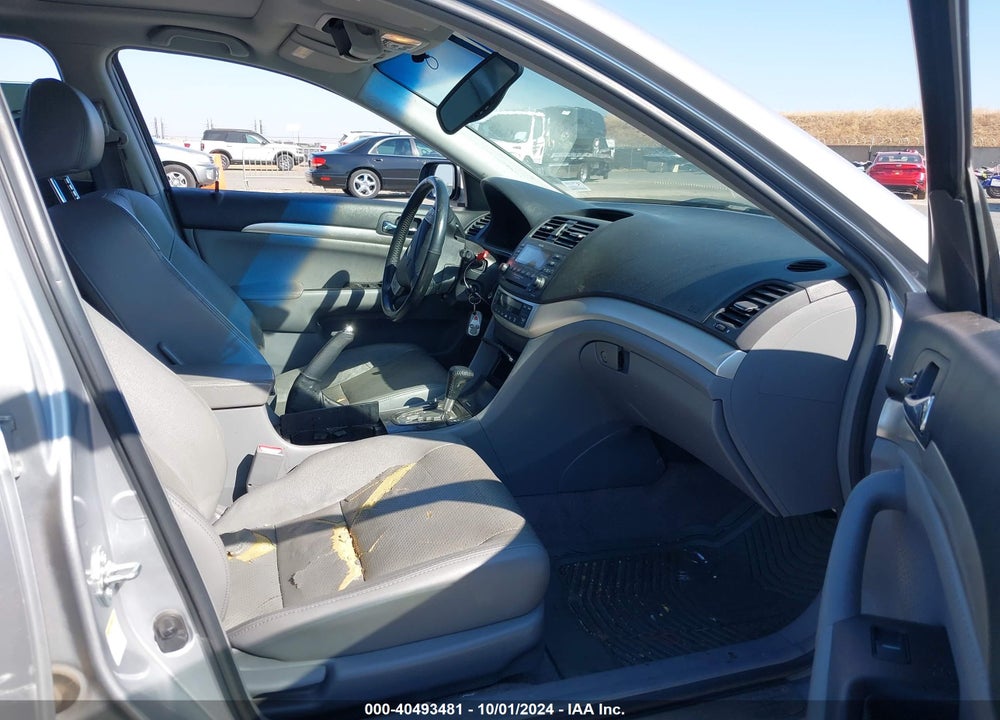 2004 ACURA TSX VIN: JH4CL96804C020273