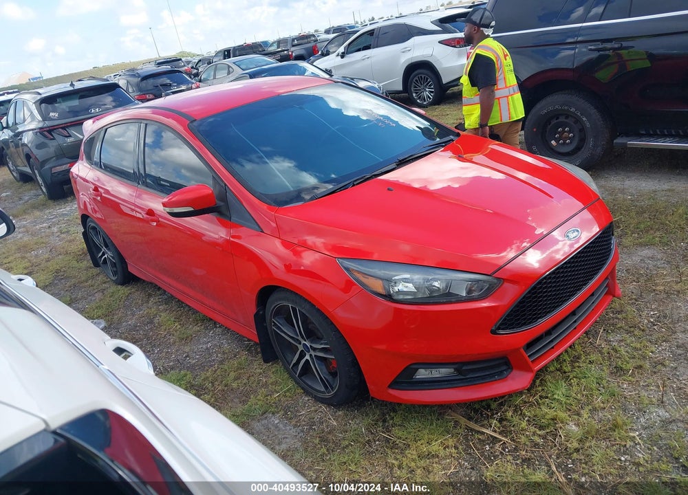 2017 FORD FOCUS ST VIN: 1FADP3L96HL317449