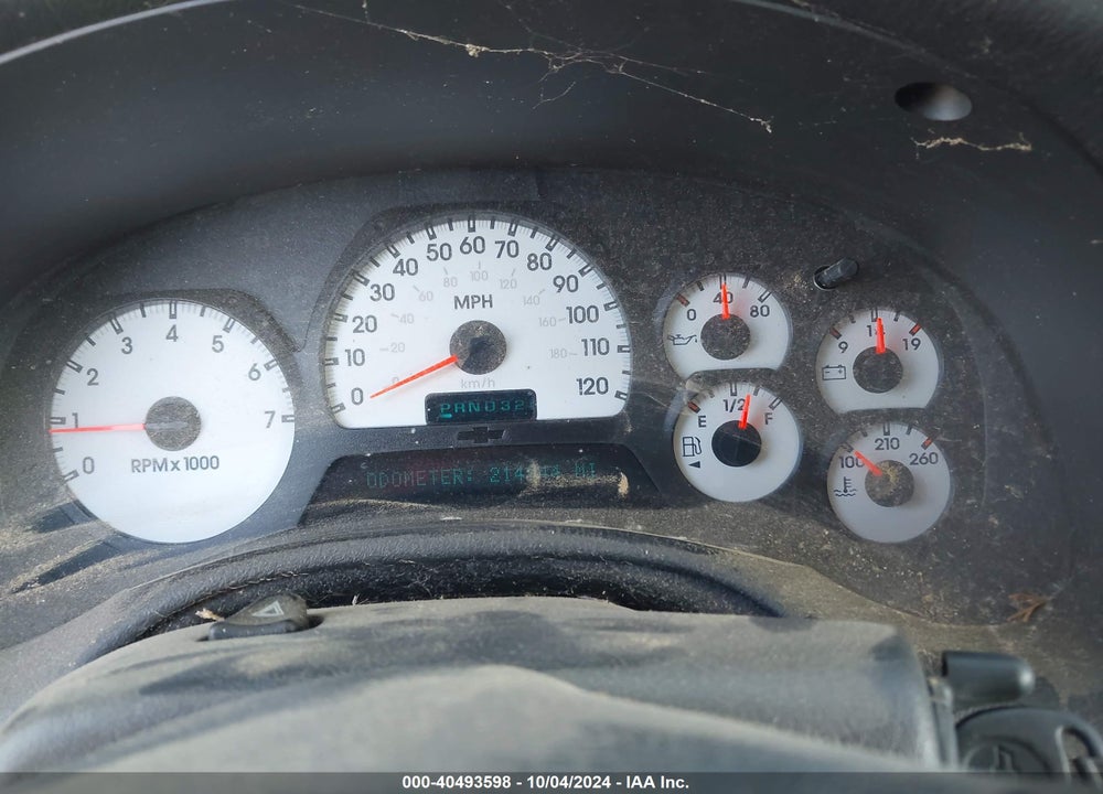 2005 CHEVROLET TRAILBLAZER LT VIN: 1GNDT13S552137160