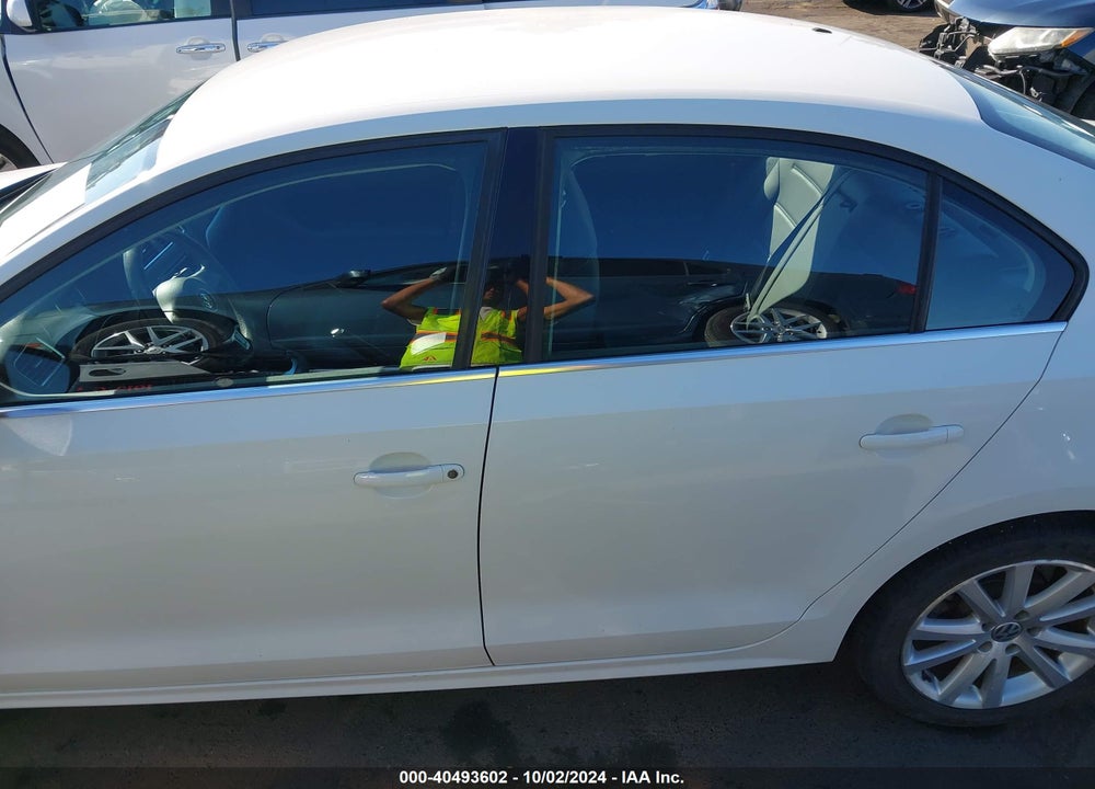 2013 VOLKSWAGEN JETTA VIN: 3VWDP7AJ7DM307792