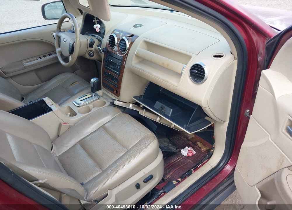 2007 FORD FREESTYLE LIMITED VIN: 1FMDK061X7GA11256