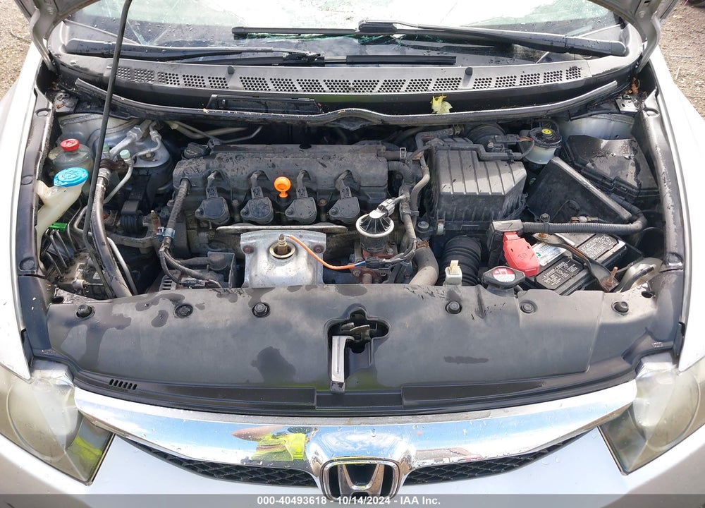 2011 HONDA CIVIC LX VIN: 19XFA1F58BE037176