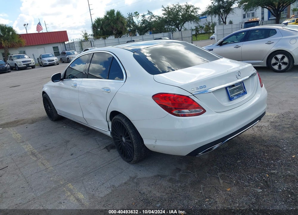 2017 MERCEDES-BENZ C 300 4MATIC/LUXURY 4MATIC/SPORT 4MATIC VIN: 55SWF4KB5HU204030
