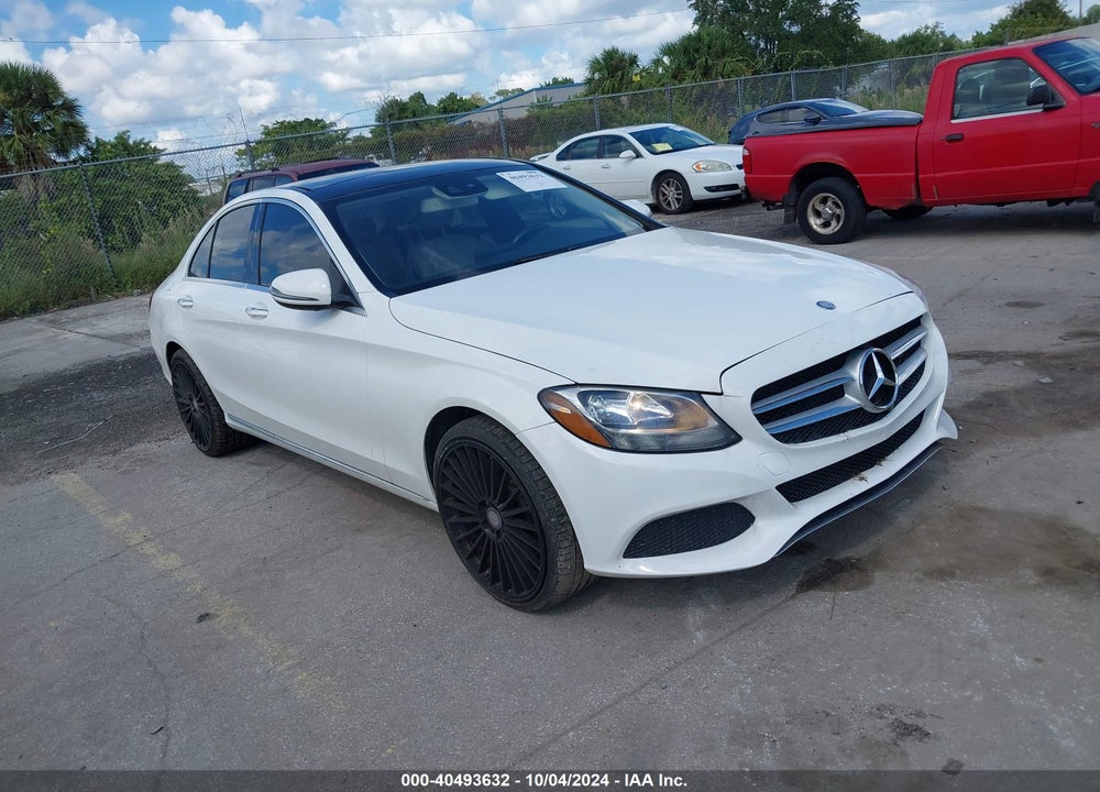 2017 MERCEDES-BENZ C 300 4MATIC/LUXURY 4MATIC/SPORT 4MATIC VIN: 55SWF4KB5HU204030