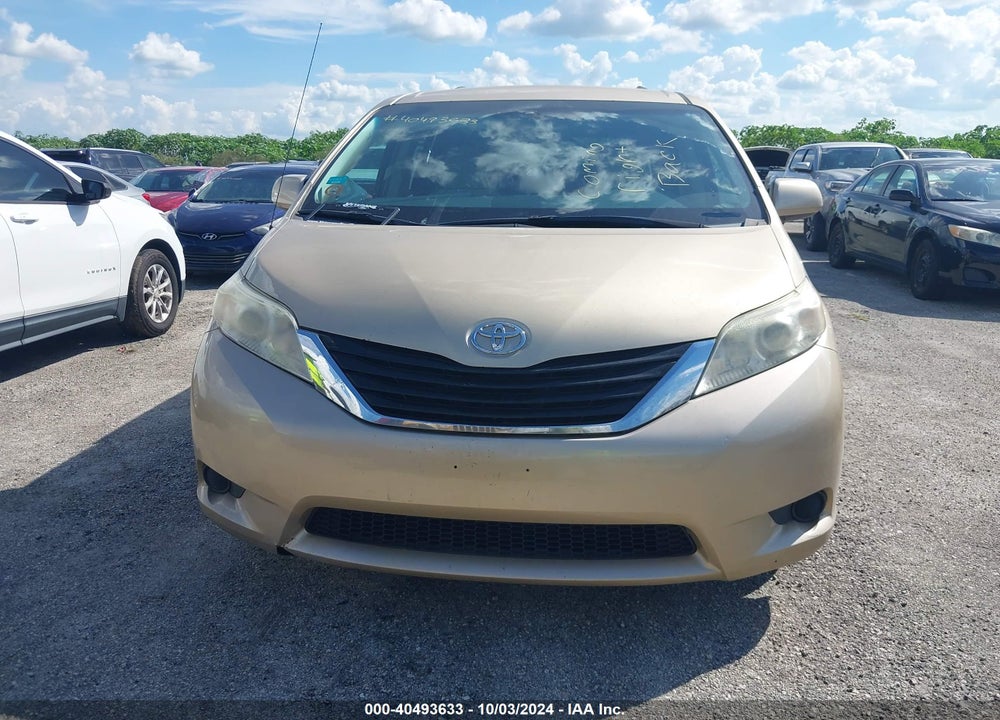 2011 TOYOTA SIENNA LE V6 VIN: 5TDKK3DC8BS045423
