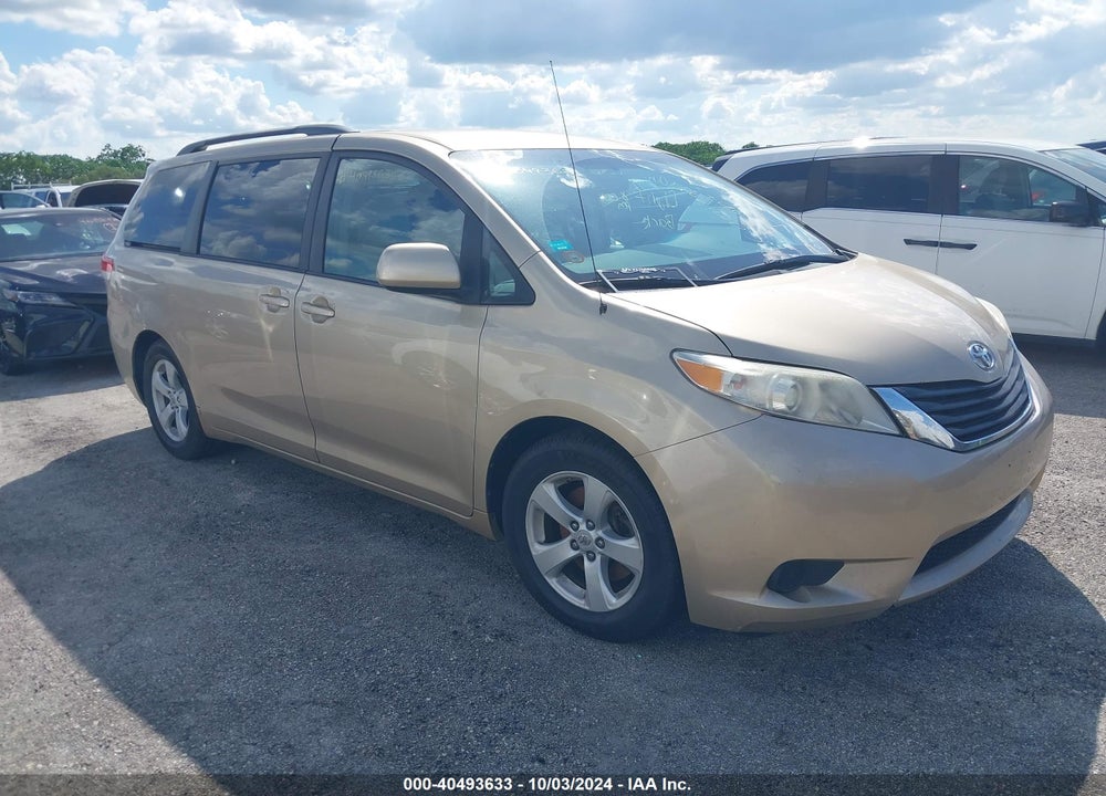 2011 TOYOTA SIENNA LE V6 VIN: 5TDKK3DC8BS045423
