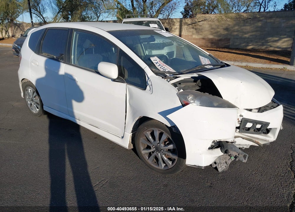 2012 HONDA FIT SPORT VIN: JHMGE8H5XCC018442