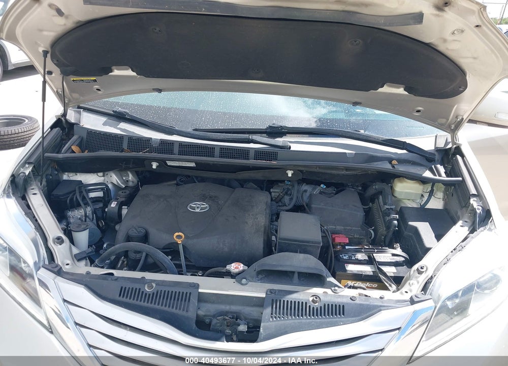 2017 TOYOTA SIENNA LIMITED 7 PASSENGER VIN: 5TDYZ3DC0HS850945