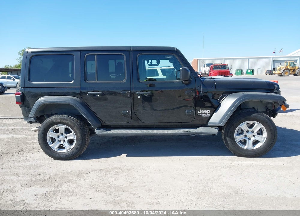 2018 JEEP WRANGLER UNLIMITED SPORT S 4X4 VIN: 1C4HJXDG8JW252562