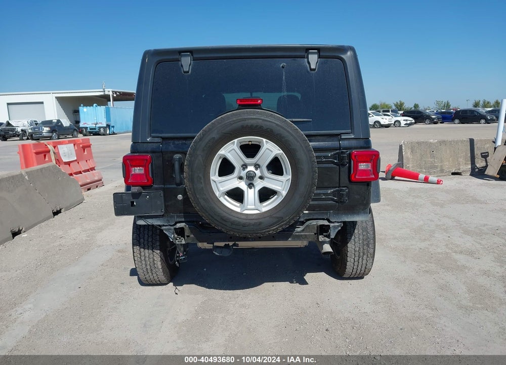 2018 JEEP WRANGLER UNLIMITED SPORT S 4X4 VIN: 1C4HJXDG8JW252562