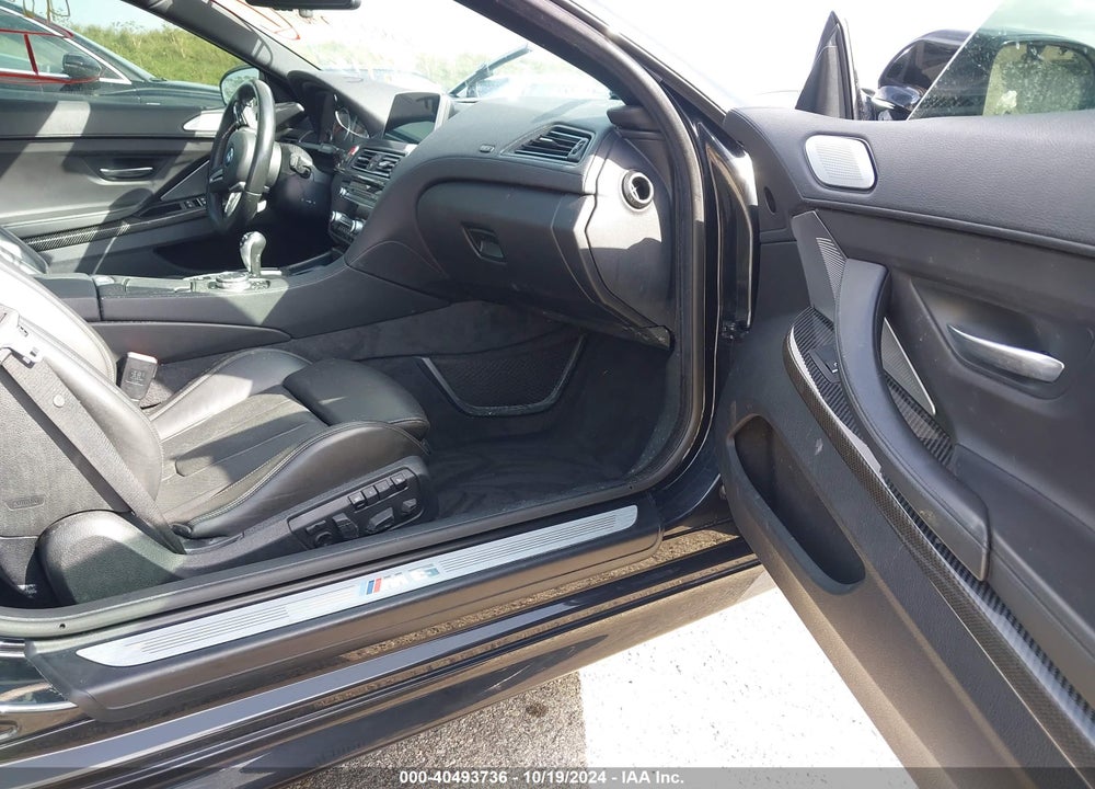 2016 BMW M6 VIN: WBS6G9C5XGD931974