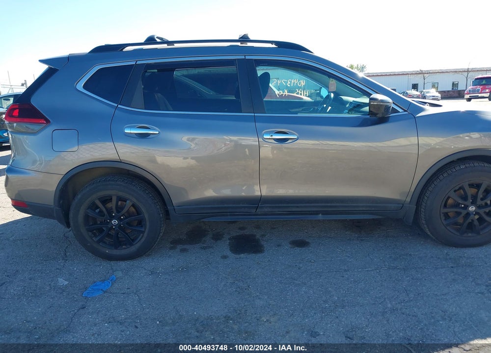 2018 NISSAN ROGUE SV VIN: 5N1AT2MV0JC755321