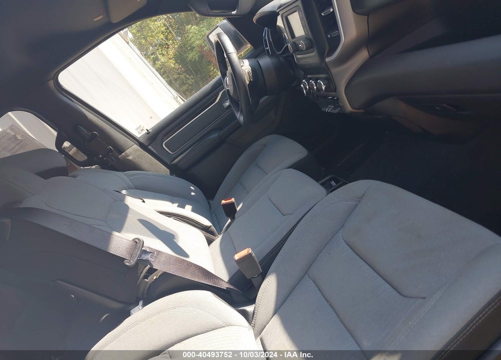 2022 RAM 1500 VIN: 1C6RRFBG0NN279137