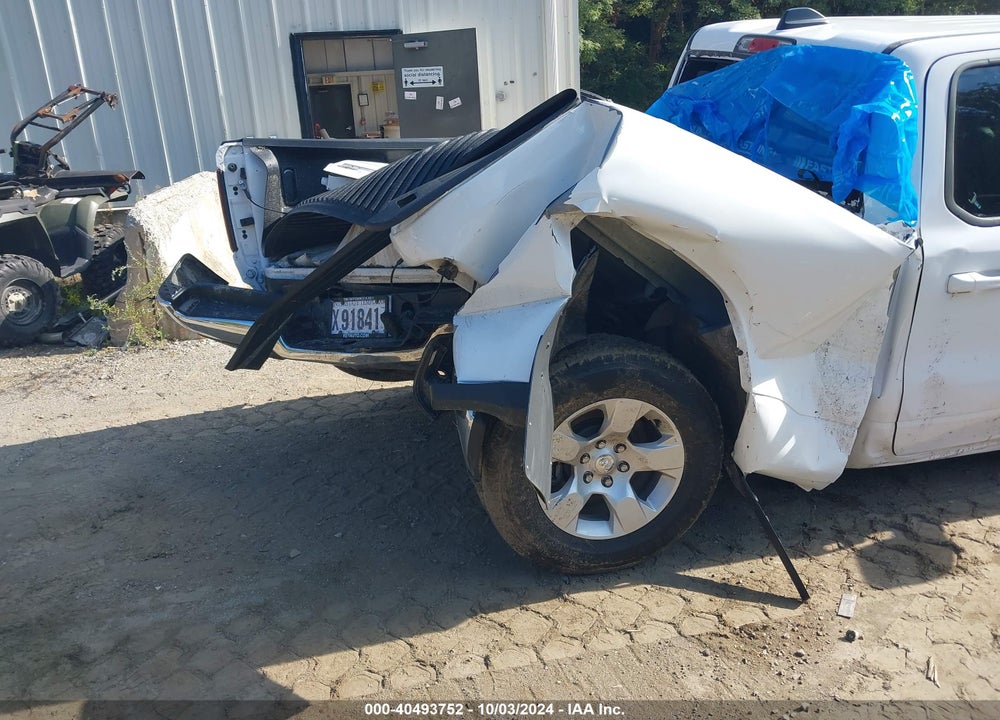 2022 RAM 1500 VIN: 1C6RRFBG0NN279137