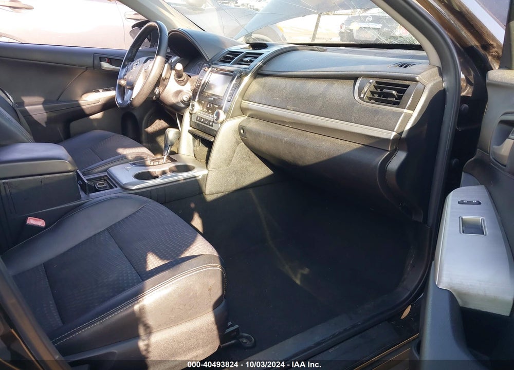 2012 TOYOTA CAMRY SE VIN: 4T1BF1FK2CU505729
