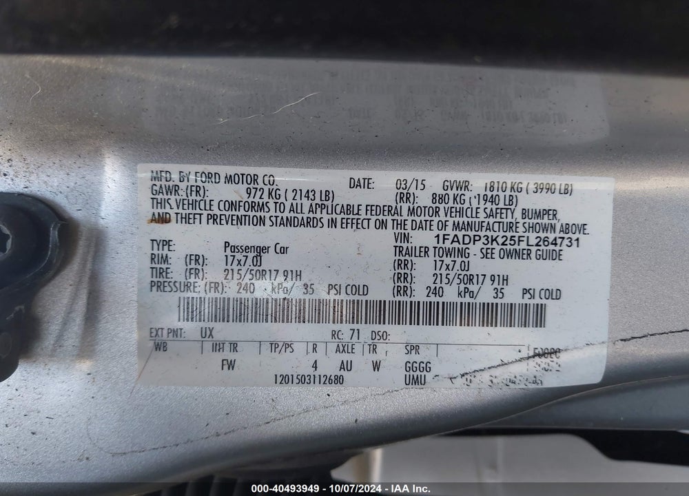 2015 FORD FOCUS SE VIN: 1FADP3K25FL264731