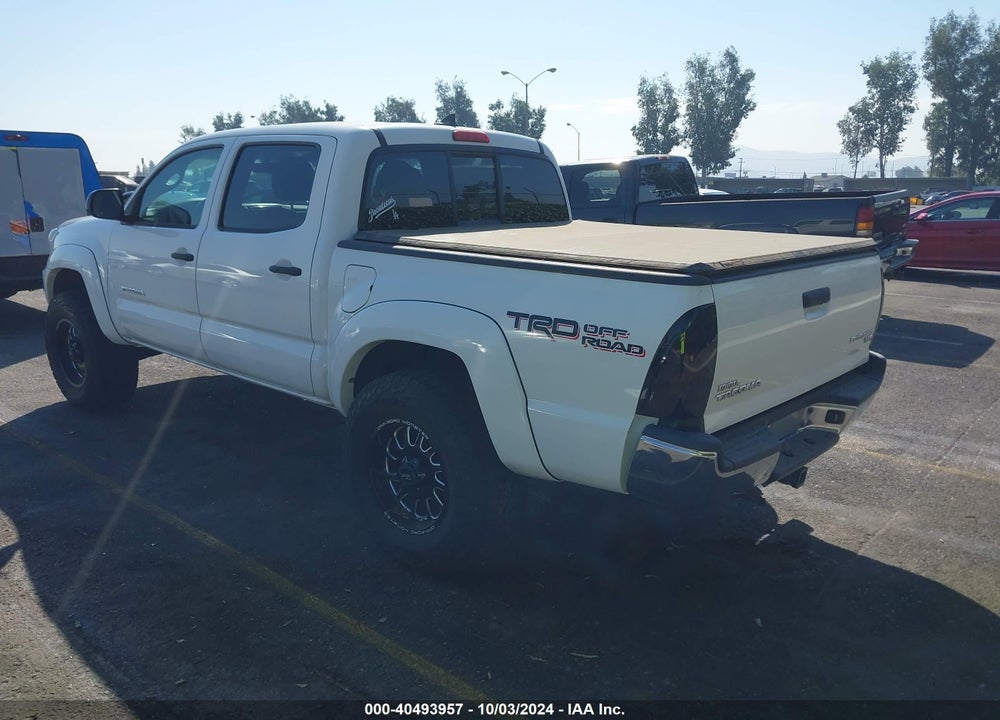 2015 TOYOTA TACOMA PRERUNNER V6 VIN: 3TMJU4GN9FM177492