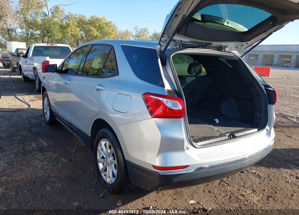 2018 CHEVROLET EQUINOX LS VIN: 2GNAXREV2J6225657